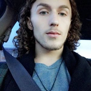 Meet your Posher, Corey